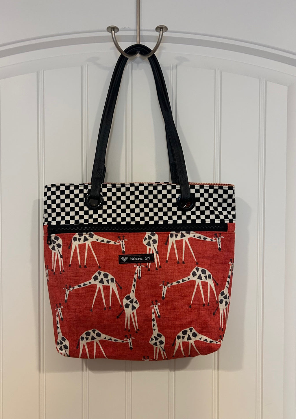 Giraffe Tote Bag with Black & white check